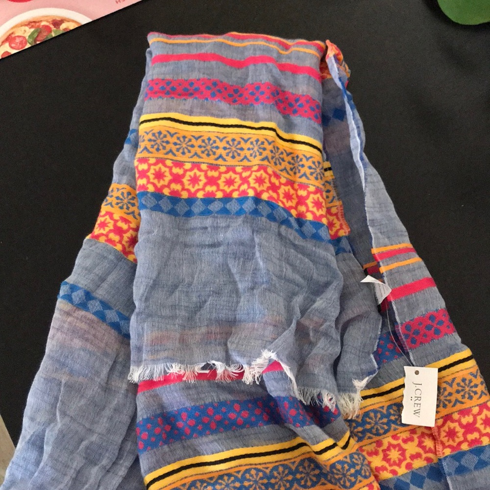 Printed j crew scarf with tag